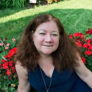 Meet your Posher, Gina